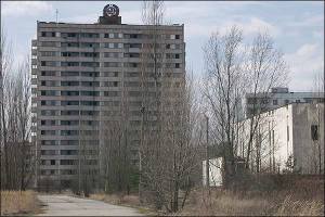 Varios edificios tienen encima el emblema soviético de la hoz y el martillo, como recuerdo de la época en que se viv�a cuando ocurrió el accidente de Chernobyl